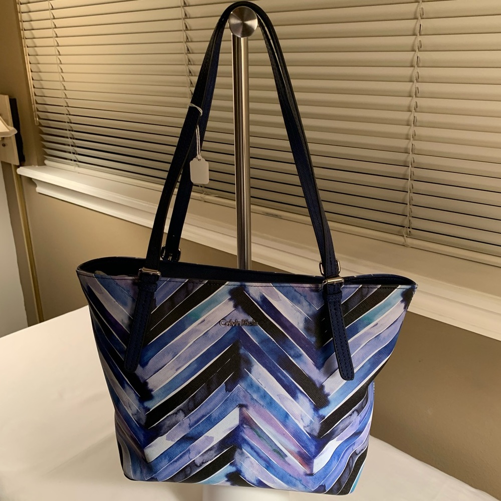 Calvin Klein small Tote